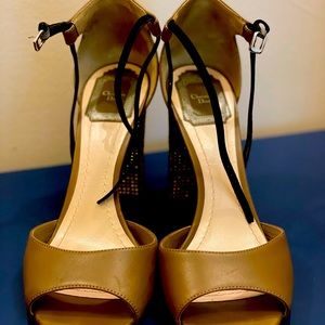 Dior shoes, excellent condition.